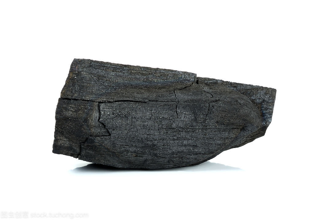 白色背景下的木炭與潤(rùn)滑油銷售 分離的藝術(shù)與商業(yè)融合